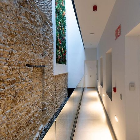 Villar Suites By Cadiz4Rentals ภายนอก รูปภาพ