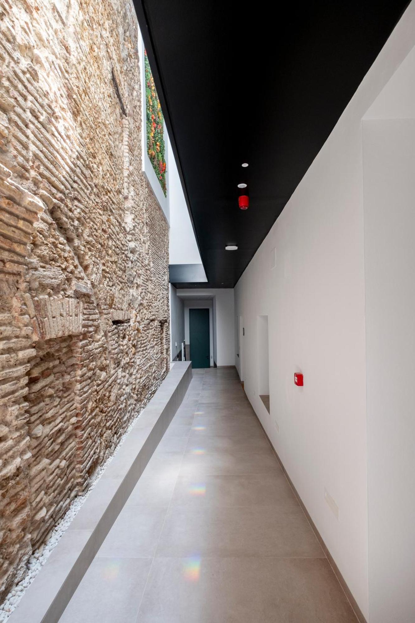 Villar Suites By Cadiz4Rentals ภายนอก รูปภาพ
