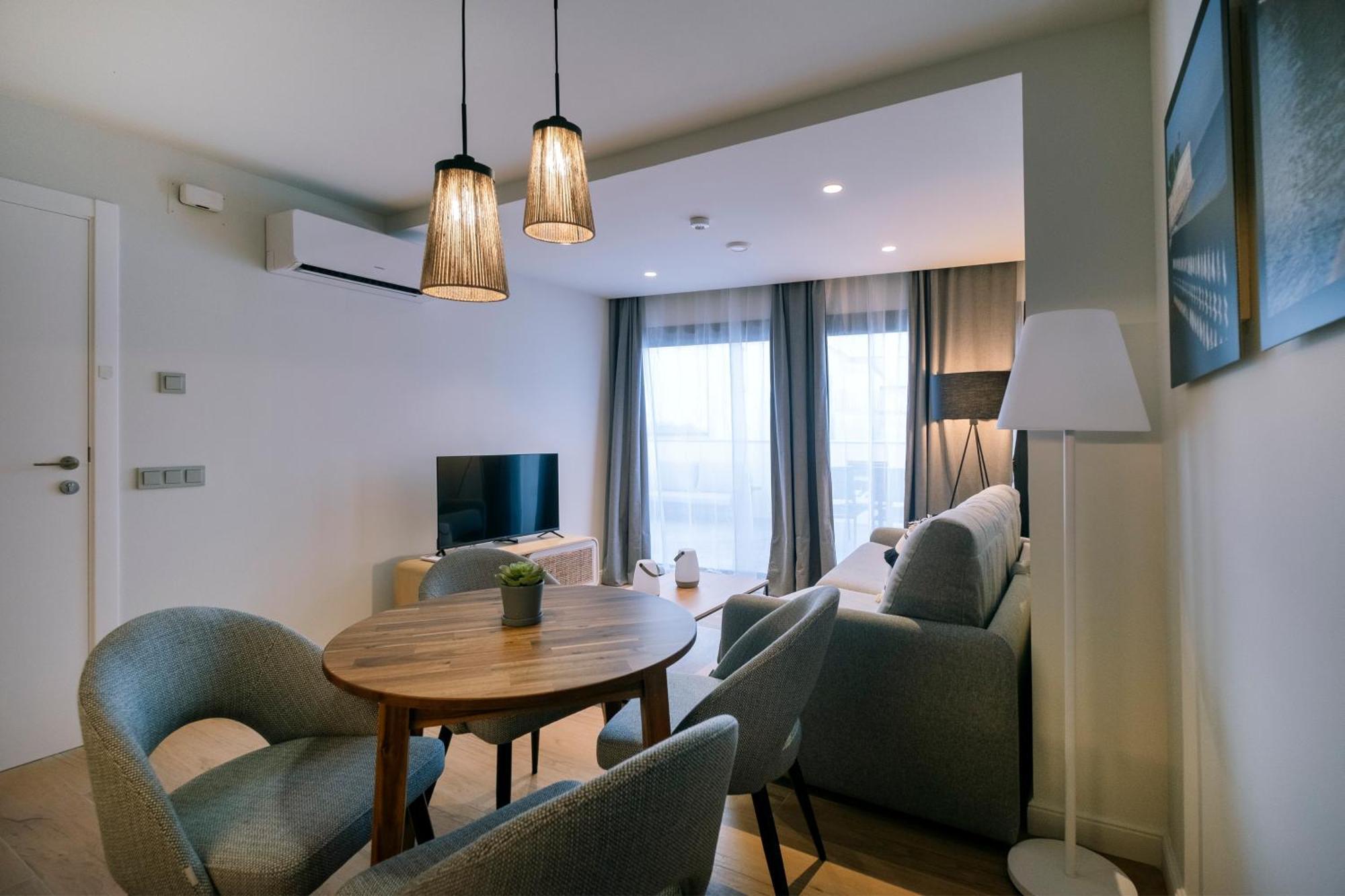 Villar Suites By Cadiz4Rentals ห้อง รูปภาพ