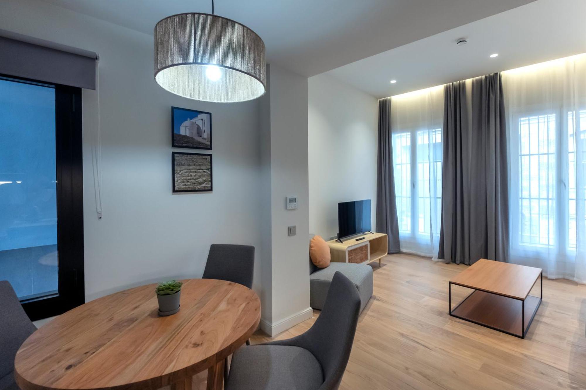 Villar Suites By Cadiz4Rentals ห้อง รูปภาพ